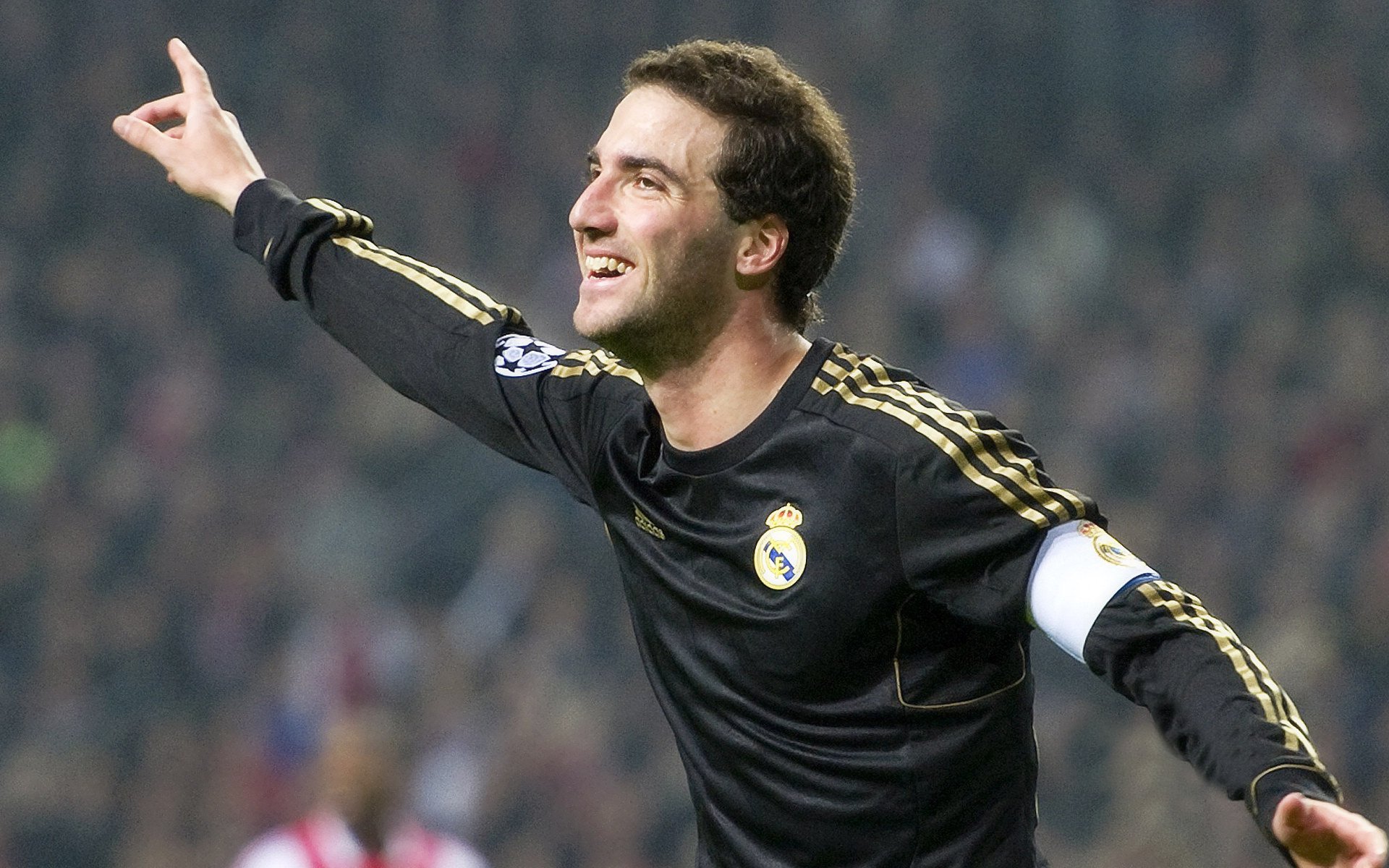 纽卡斯尔联战术革新，迎来连续胜利，纽卡斯尔联队最新情况